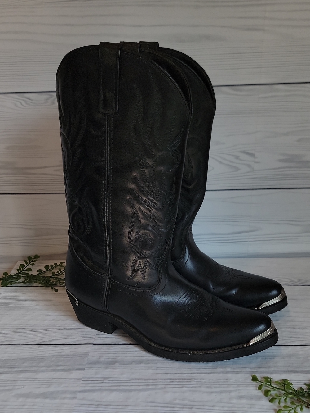 Laredo Mccomb Western Cowboy Boots with Silver Toe Tips - Black Mens Size 12